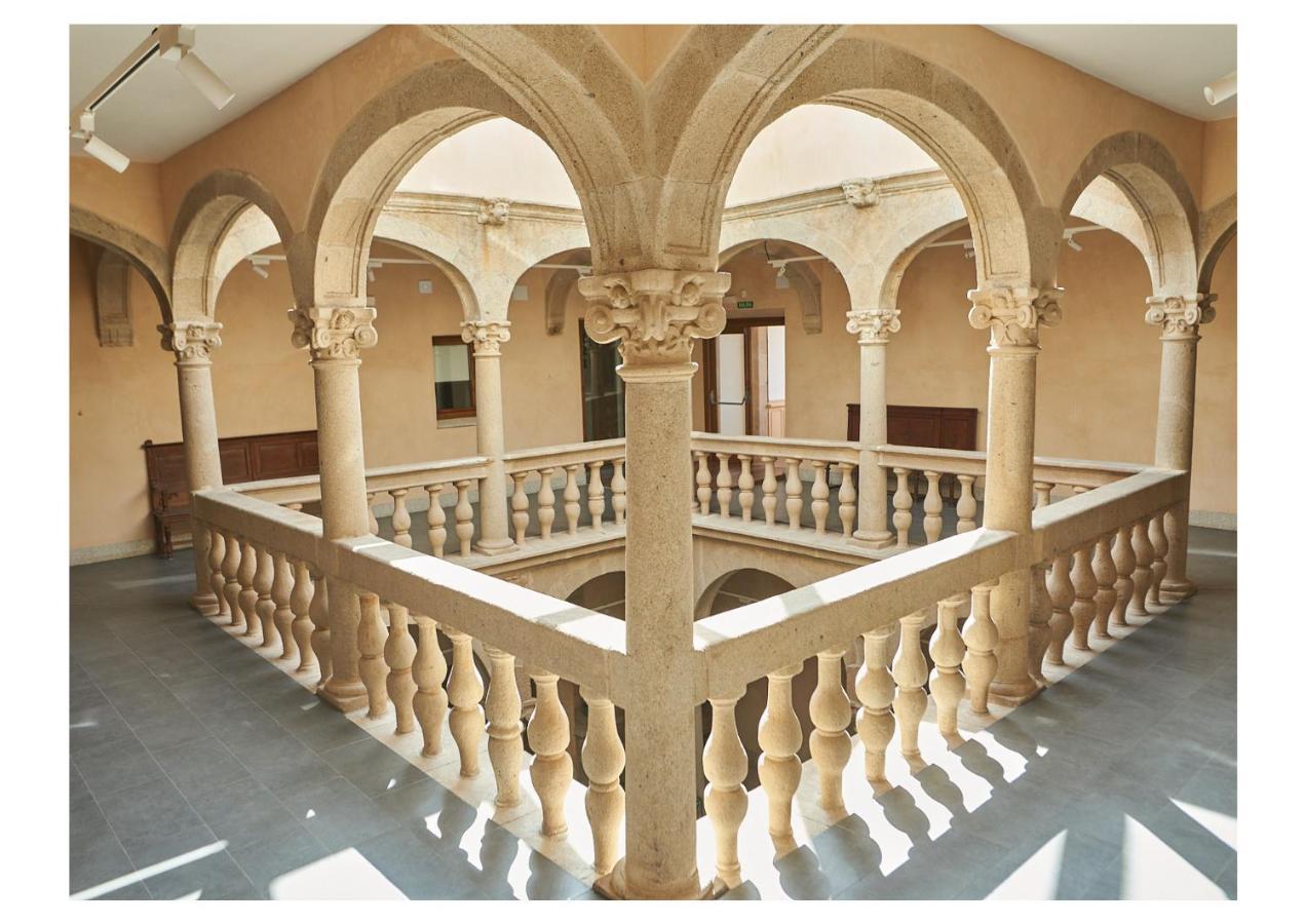 Hotel Casa Palacio Pereros Caces Exteriör bild